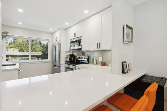 1277 Emery Place, North Vancouver For Sale - image 17