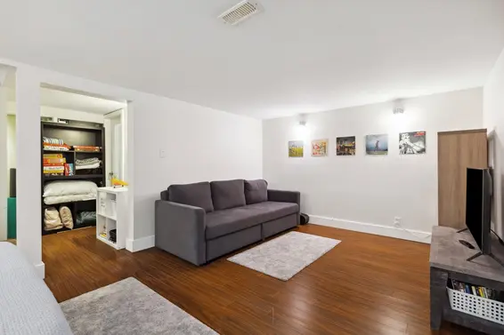 1277 Emery Place, North Vancouver For Sale - image 30