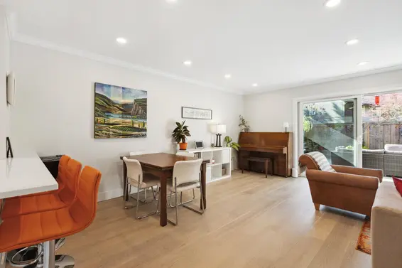1277 Emery Place, North Vancouver For Sale - image 4