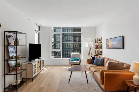 403 2780 Valley Centre Avenue, North Vancouver For Sale - image 3