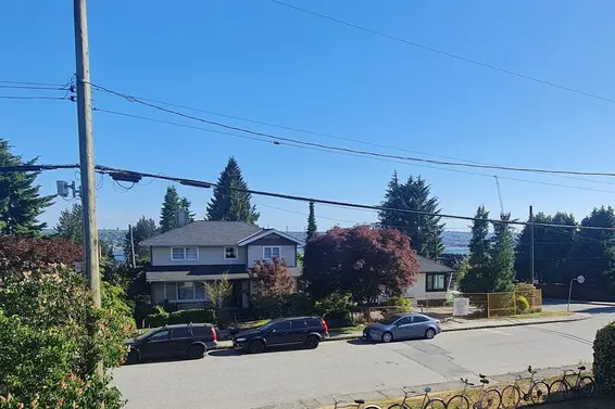 508 East 7th Street, North Vancouver For Sale - image 3