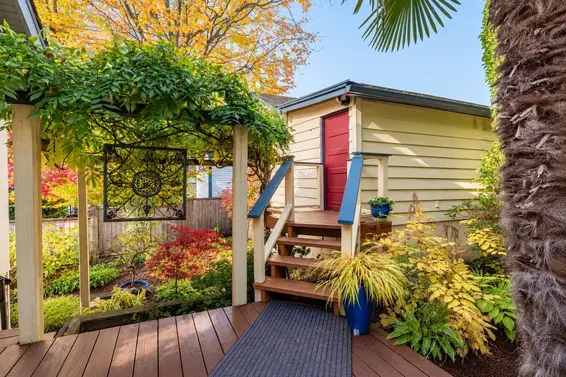 114 West Kings Road, North Vancouver For Sale - image 35