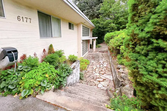 6177 Nelson Avenue, West Vancouver For Sale - image 20