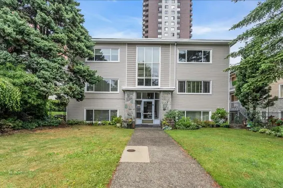1 1420 Chesterfield Avenue, North Vancouver For Sale - image 15