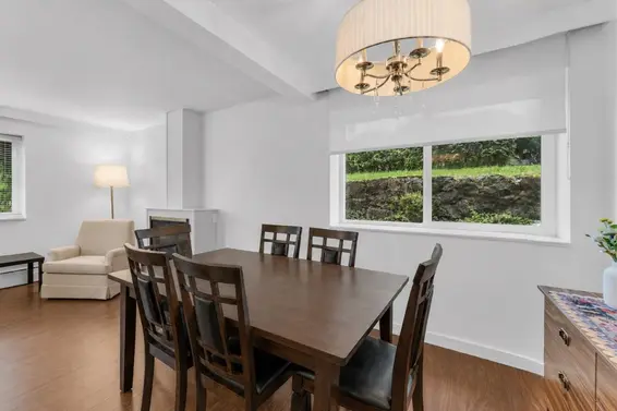 1 1420 Chesterfield Avenue, North Vancouver For Sale - image 5