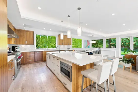 376 St. James Crescent, West Vancouver For Sale - image 7