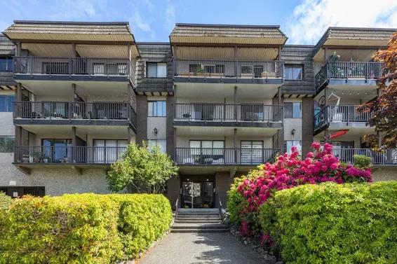 214 170 East 3rd Street, North Vancouver
