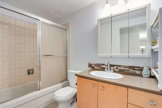 214 170 East 3rd Street, North Vancouver For Sale - image 14