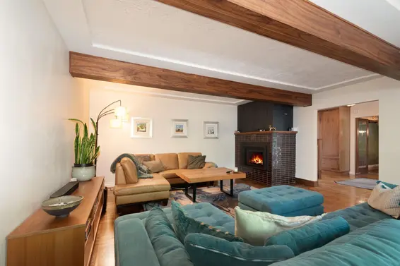 510 Evergreen Place, North Vancouver For Sale - image 4