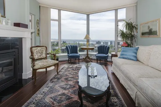 1005 160 East 13Th Street, North Vancouver For Sale - image 1