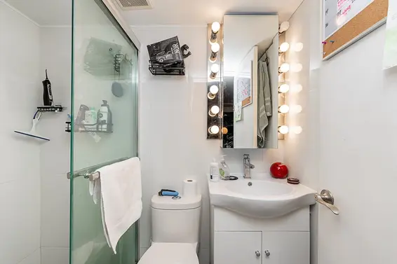 4377 Mountain Highway, North Vancouver For Sale - image 17