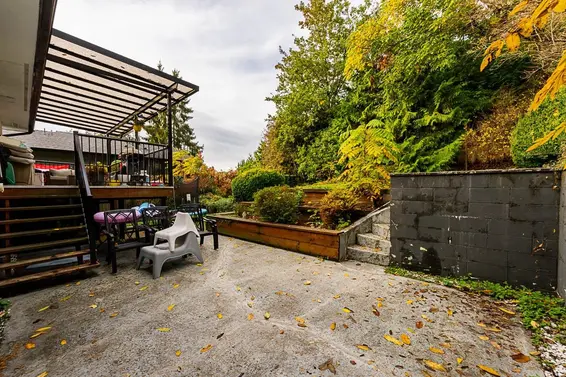 4377 Mountain Highway, North Vancouver For Sale - image 31