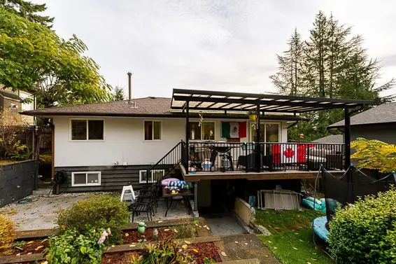 4377 Mountain Highway, North Vancouver For Sale - image 33