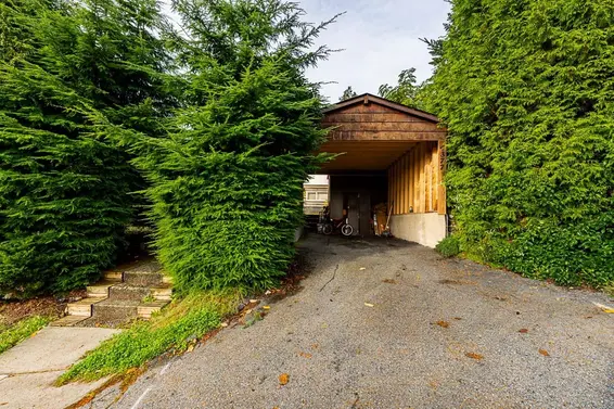 4377 Mountain Highway, North Vancouver For Sale - image 36