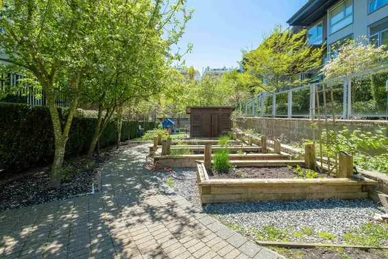 115 735 West 15th Street, North Vancouver For Sale - image 23