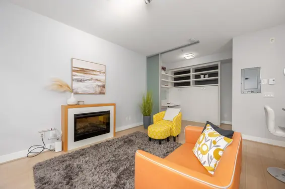 115 735 West 15th Street, North Vancouver For Sale - image 3
