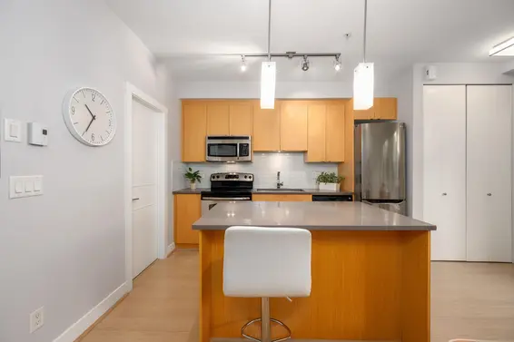 115 735 West 15th Street, North Vancouver For Sale - image 9