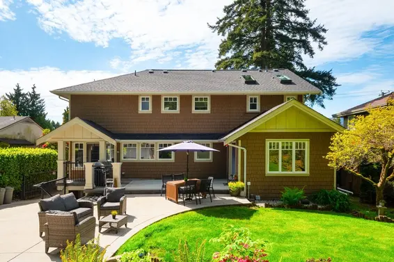 1050 11th Street, West Vancouver For Sale - image 36