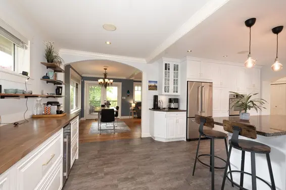 1050 11th Street, West Vancouver For Sale - image 7