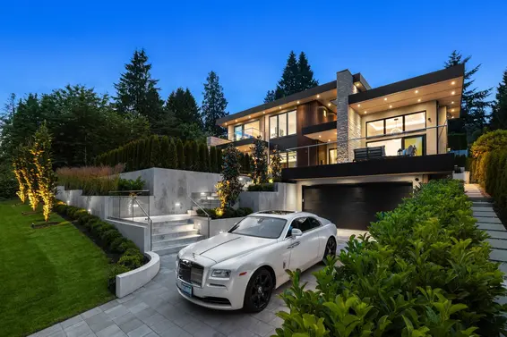1385 Ottawa Avenue, West Vancouver