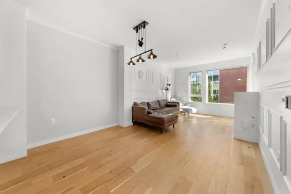 417 119 West 22nd Street, North Vancouver For Sale - image 12