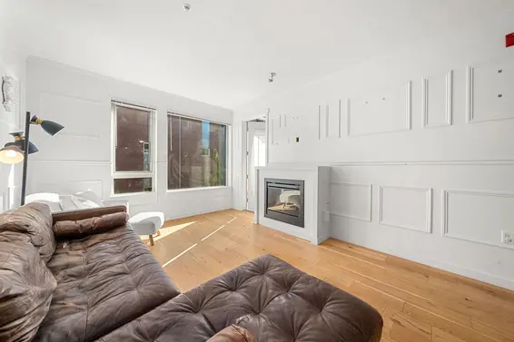 417 119 West 22nd Street, North Vancouver For Sale - image 13
