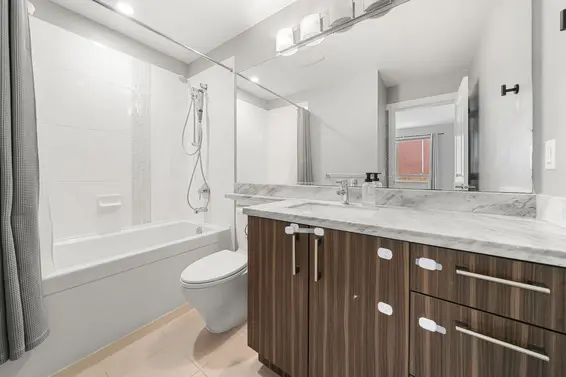 417 119 West 22nd Street, North Vancouver For Sale - image 25