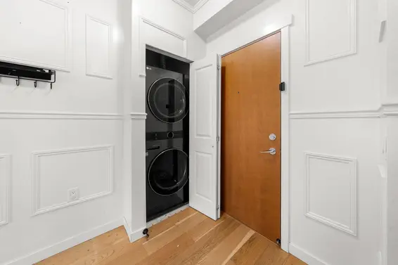 417 119 West 22nd Street, North Vancouver For Sale - image 29