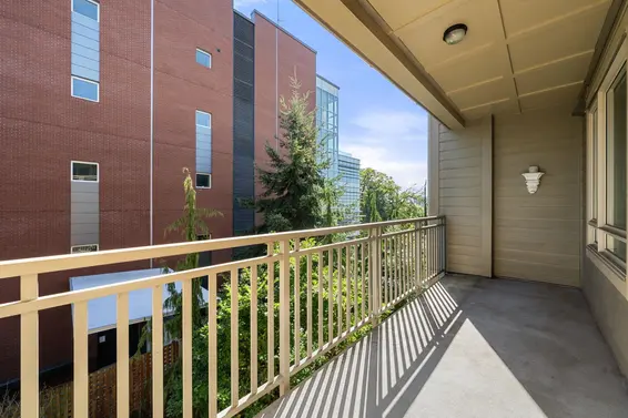 417 119 West 22nd Street, North Vancouver For Sale - image 30