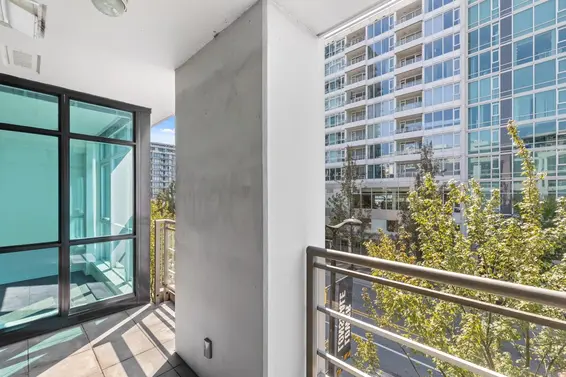307 100 East Esplanade Avenue, North Vancouver For Sale - image 19