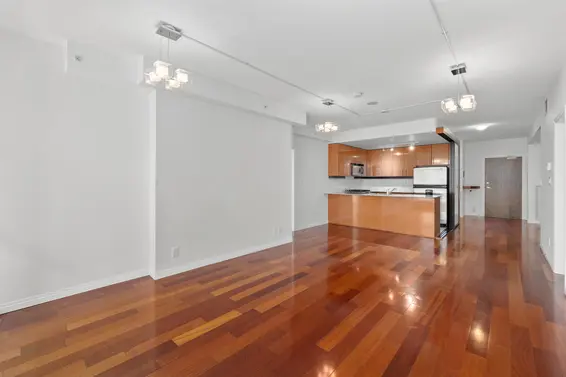 307 100 East Esplanade Avenue, North Vancouver For Sale - image 23