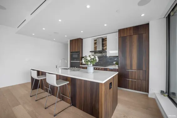 601 1355 Bellevue Avenue, West Vancouver For Sale - image 8