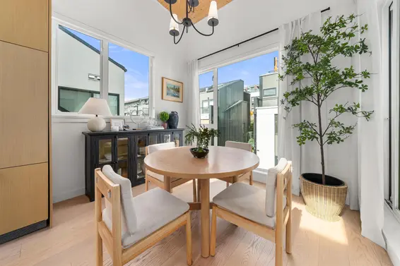 224 650 East 2nd Street, North Vancouver For Sale - image 11