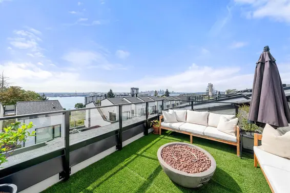224 650 East 2nd Street, North Vancouver For Sale - image 14