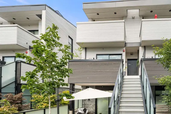 224 650 East 2nd Street, North Vancouver For Sale - image 27