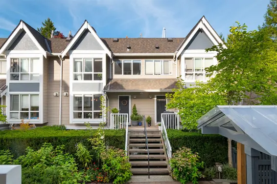 6 1015 Lynn Valley Road, North Vancouver