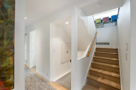 6485 Madrona Crescent, West Vancouver For Sale - image 6