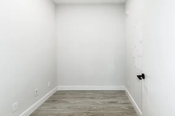 411 1633 Tatlow Avenue, North Vancouver For Sale - image 13