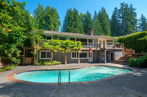 545 East Kings Road, North Vancouver