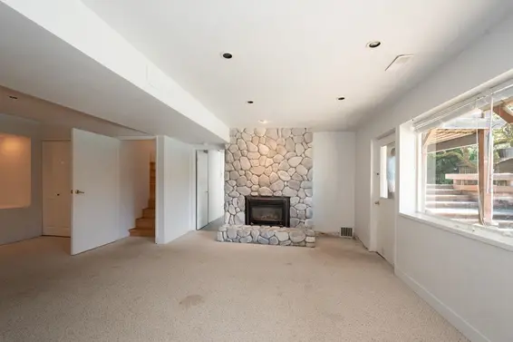 545 East Kings Road, North Vancouver For Sale - image 17