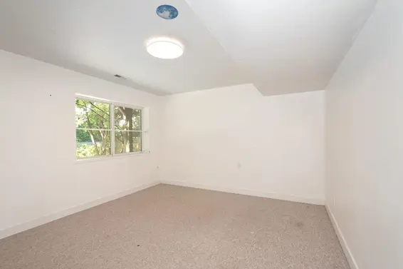 545 East Kings Road, North Vancouver For Sale - image 19