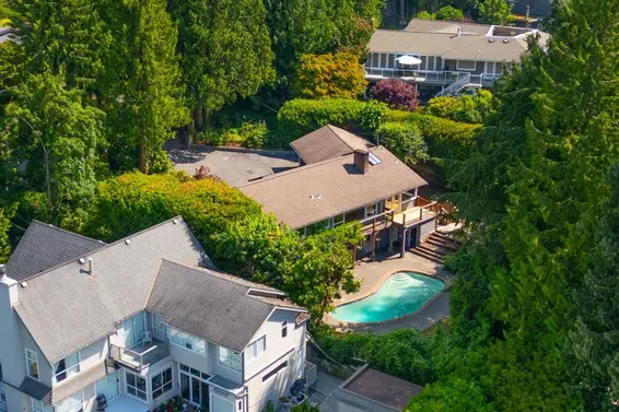 545 East Kings Road, North Vancouver For Sale - image 32