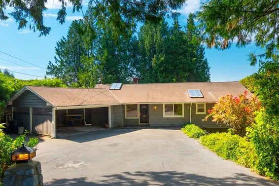 545 East Kings Road, North Vancouver For Sale - image 4