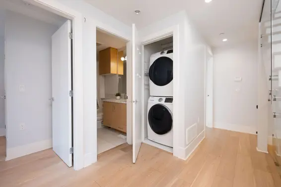 255 East 6th Street, North Vancouver For Sale - image 21