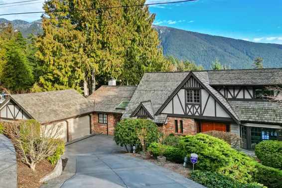 625 Ballantree Road, West Vancouver