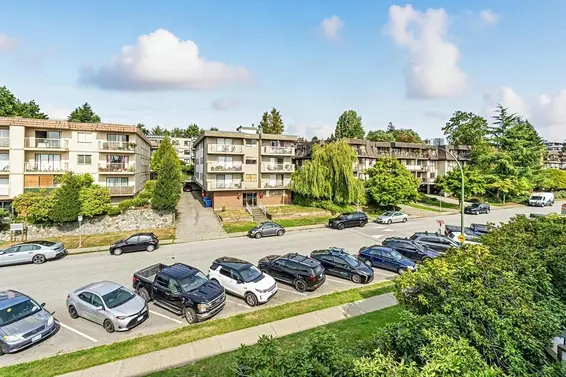 309 275 West 2nd Street, North Vancouver For Sale - image 8