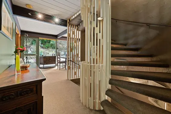 6035 Eagleridge Drive, West Vancouver For Sale - image 25