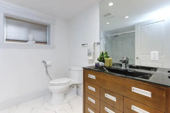 3263 Norwood Avenue, North Vancouver For Sale - image 36