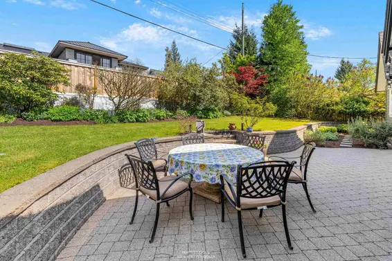 938 Beaumont Drive, North Vancouver For Sale - image 14