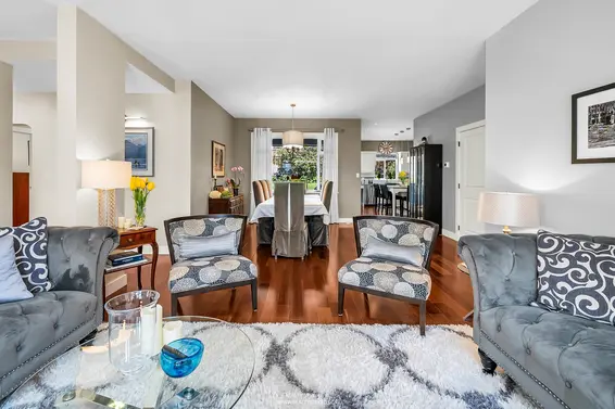 938 Beaumont Drive, North Vancouver For Sale - image 6